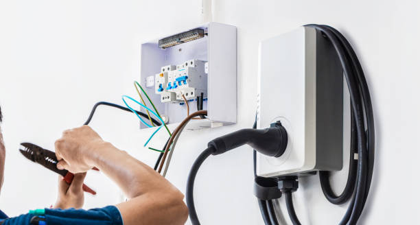 Best Circuit Breaker Repair  in Marshalltown, IA