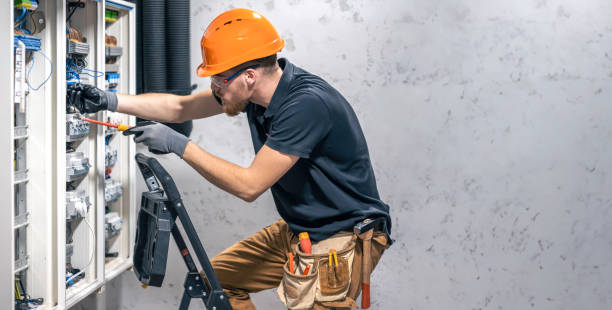 Best 24-Hour Electrician  in Marshalltown, IA
